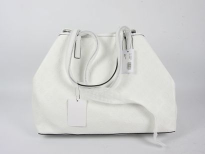 GUESS. Sac à main Convertible Pouch blanc,...