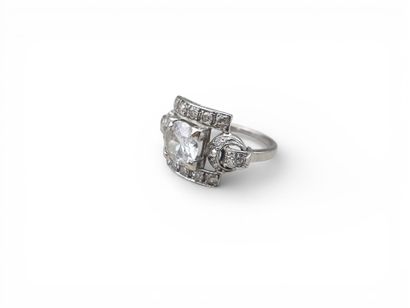 BAGUE géométrique en or gris 750 millièmes...
