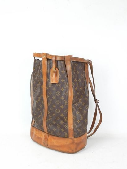 LOUIS VUITTON - Paris. Sac à dos modèle Randonnée...