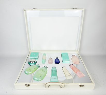 INGRID MILLET. Coffret de présentation de...