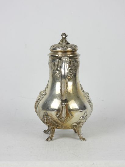 925/1000° silver rocaille-style quadripod...