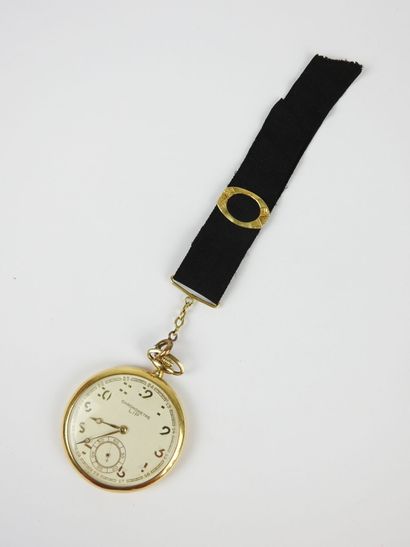 LIP. Chronomètre en or jaune 750/1000° avec...
