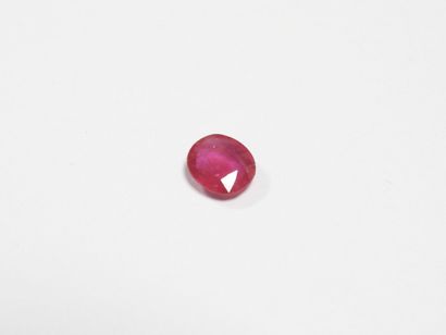 RUBIS sur feuille. 5,21 ct (traité).