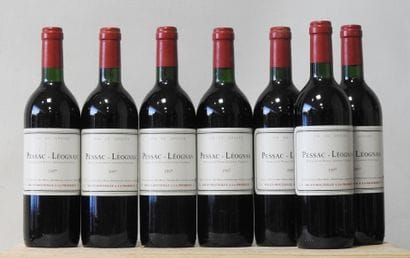 7 bouteilles PESSAC-LEOGNAN, mis en bouteille...