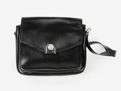 RENOMA - Paris. Black grained leather shoulder...