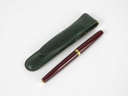 WATERMAN. Stylo à plume avec plume or 750/1000°....