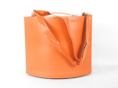 CACHAREL. Valise de présentation « Liberté»....
