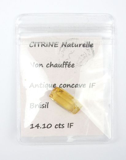 Citrine on leaf Antique concave IF Natural...