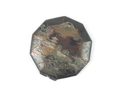 Silver CIGARETTES SHEET with dragon design....