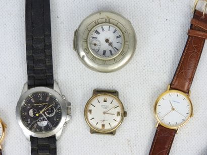 LOT OF WATCHES including Pierre Arnaud, Las-Pierre,...