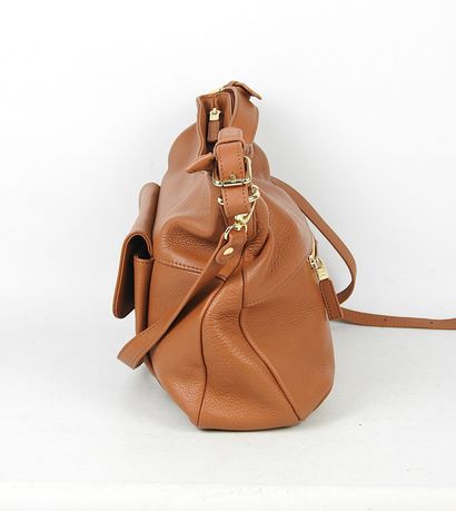 KATANA. Sac bandoulière en cuir de vachette...
