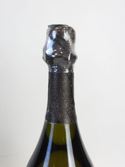 1 bouteille de Champagne DOM PERIGNON vintage...