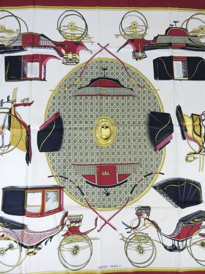 HERMES - Paris. Carré de soie Les voitures...