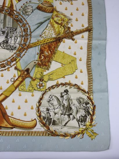 HERMES - Paris. Carré de soie modèle Napoléon,...