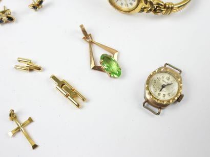 COSTUME JEWELRY. Lot including pendants,...