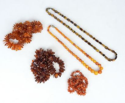 COSTUME JEWELRY. Lot including tiger eye...