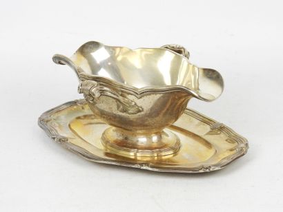 925/1000° silver SAUCIERE with shell decoration....