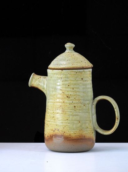 Denis GOUDENHOOFT (1948-2024).
Set of a coffee...