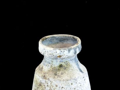 Michel WOHLFAHRT (1949).
Grey stoneware vase.
Signed.
H:...