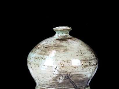 Jean-Paul VAN LITH (born 1940). 
Glazed earthenware...