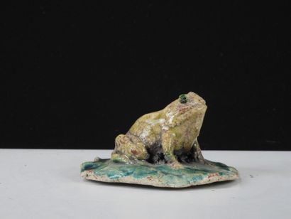 Joanna HAIR (b. 1955).
Two frogs and a toad...