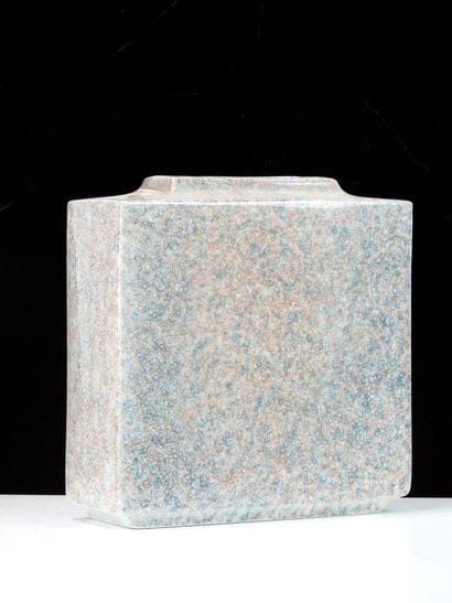 VIREBENT, in the taste of.
Rectangular porcelain...