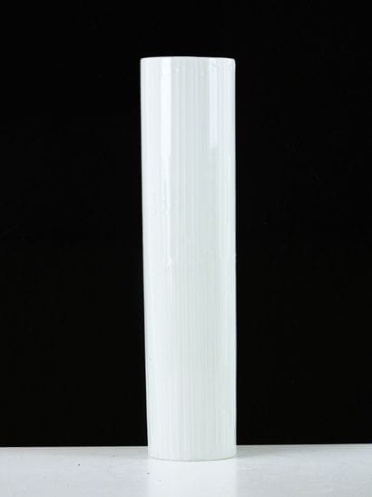 Tapio WIRKKALA - ROSENTHAL.
Porcelain scroll...
