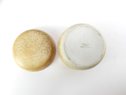 VIREBENT.
Set of three covered bonbonnières...