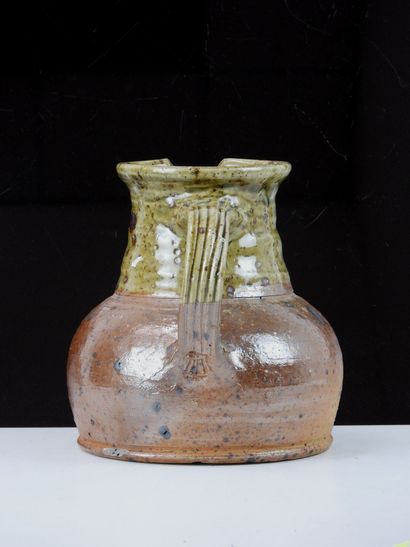 Pierre DIGAN (1941-2016).
Large stoneware...
