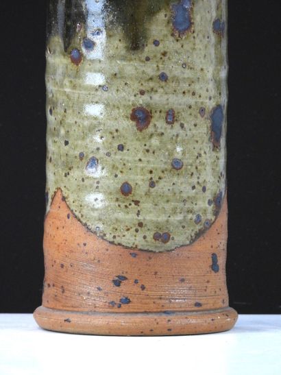 BERENGEVILLE.
Partially enameled stoneware...