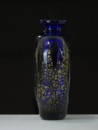 Michèle LUZORO (Born 1949).
Bottle in blown...