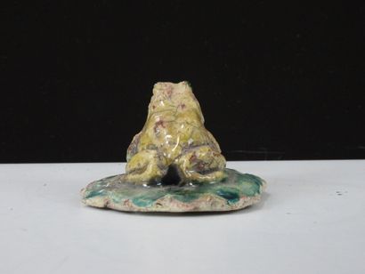 Joanna HAIR (b. 1955).
Two frogs and a toad...