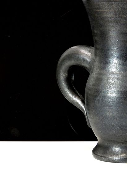 DRILLON (Marc Drillon) 
Matte black pitcher...