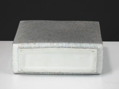VIREBENT, in the taste of.
Rectangular porcelain...