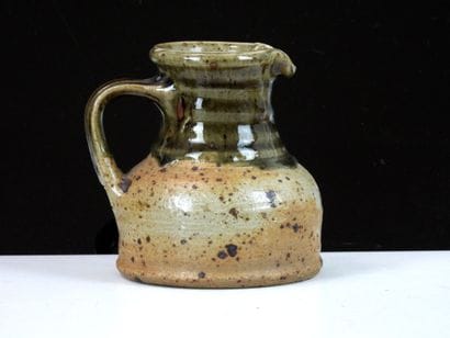 Pierre DIGAN (1941-2016).
Flat-bodied pitcher...