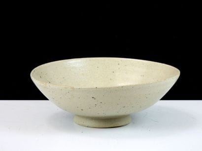 Philippe DUBUC (born 1947).
Turned bowl with...