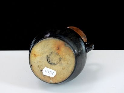 Lucien TALBOT (XX) - La Borne (18).
Vase...