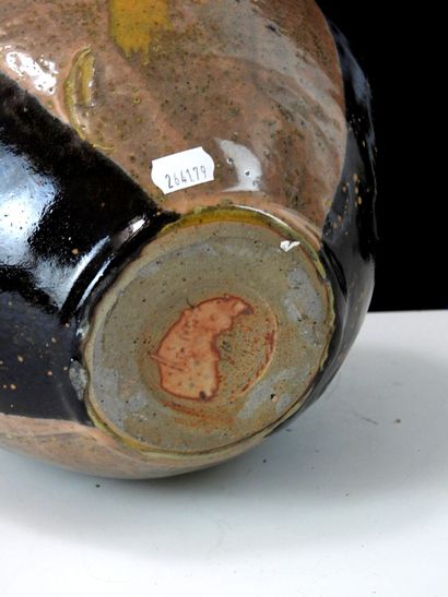 Vincent POTIER (1954-2011) - Sauve (30).
Stoneware...