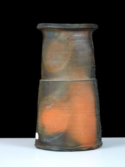 Stoneware vase, wood fired
Bears a signature...