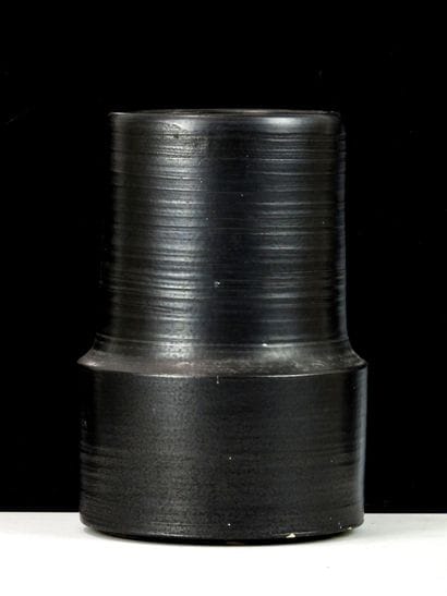 Ceramic cylindrical vase, black enamel.
H....