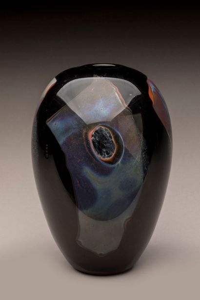 Claude MONOD (1944-1990).
Blown-glass ovoid...