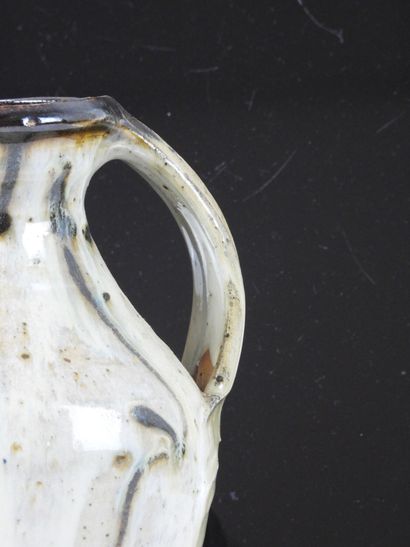 Christine PEDLEY (born 1945).
Enameled stoneware...