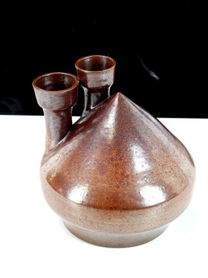 Alain VALTAT (b. 1947) - Auxerre (89)
Stoneware...