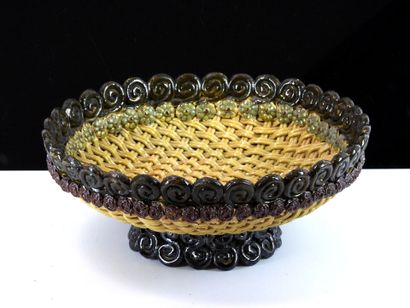 PARISI - Vallauris.
Large yellow, green and...