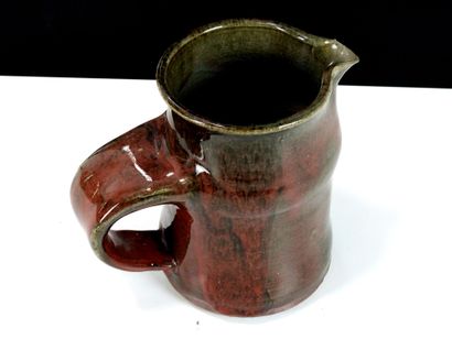 Charles HAIR (b. 1955): 
Stoneware turned...