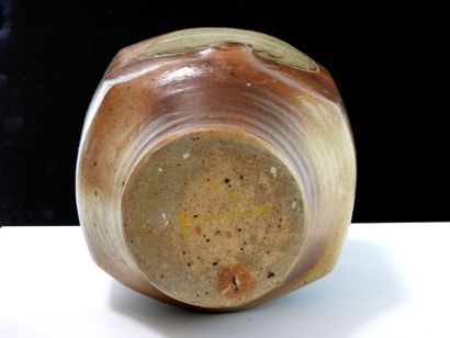 Pierre DIGAN - La Borne (18).
Stoneware vinegar...