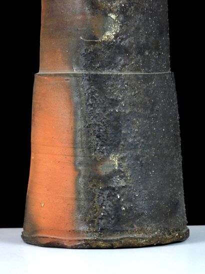 Stoneware vase, wood fired
Bears a signature...