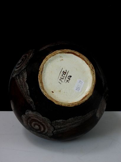 BOCH FRÈRES KERAMIS (BFK).
Glazed ceramic...