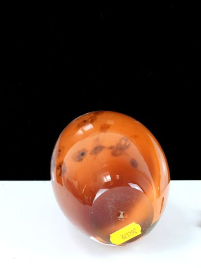 Xavier DE MIRBECK (1947-2010)
Blown glass...