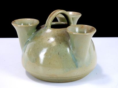 Charles GREBER (1820-1898) 
Stoneware flower-picker...